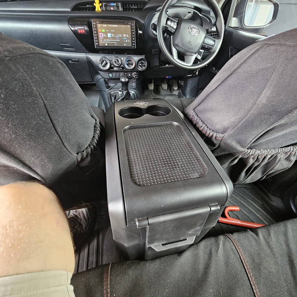 D.A.G HILUX / FORTUNER GD6 10L FRIDGE BRACKET