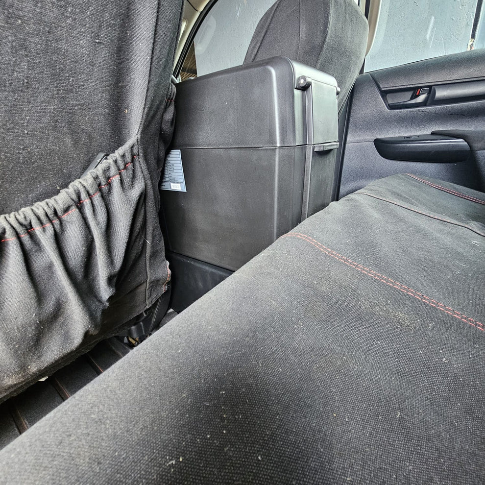 D.A.G HILUX / FORTUNER GD6 10L FRIDGE BRACKET